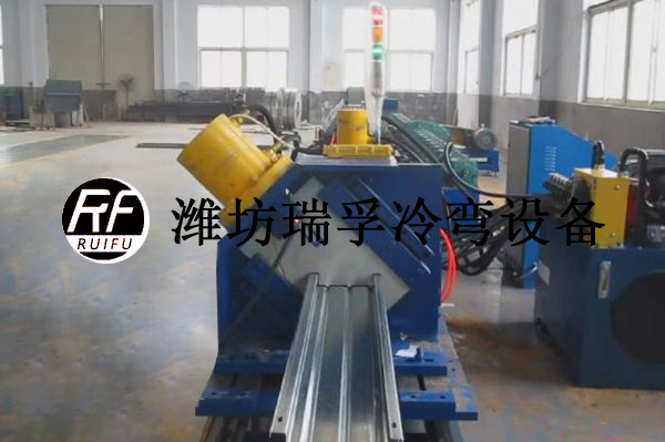 立體車庫波浪板設(shè)備