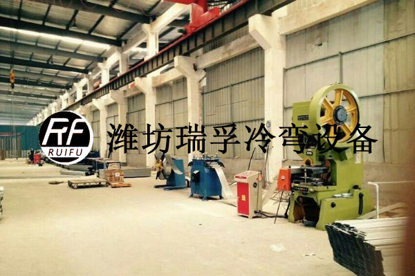 橋架連接片設(shè)備—開卷校平獨(dú)立式
